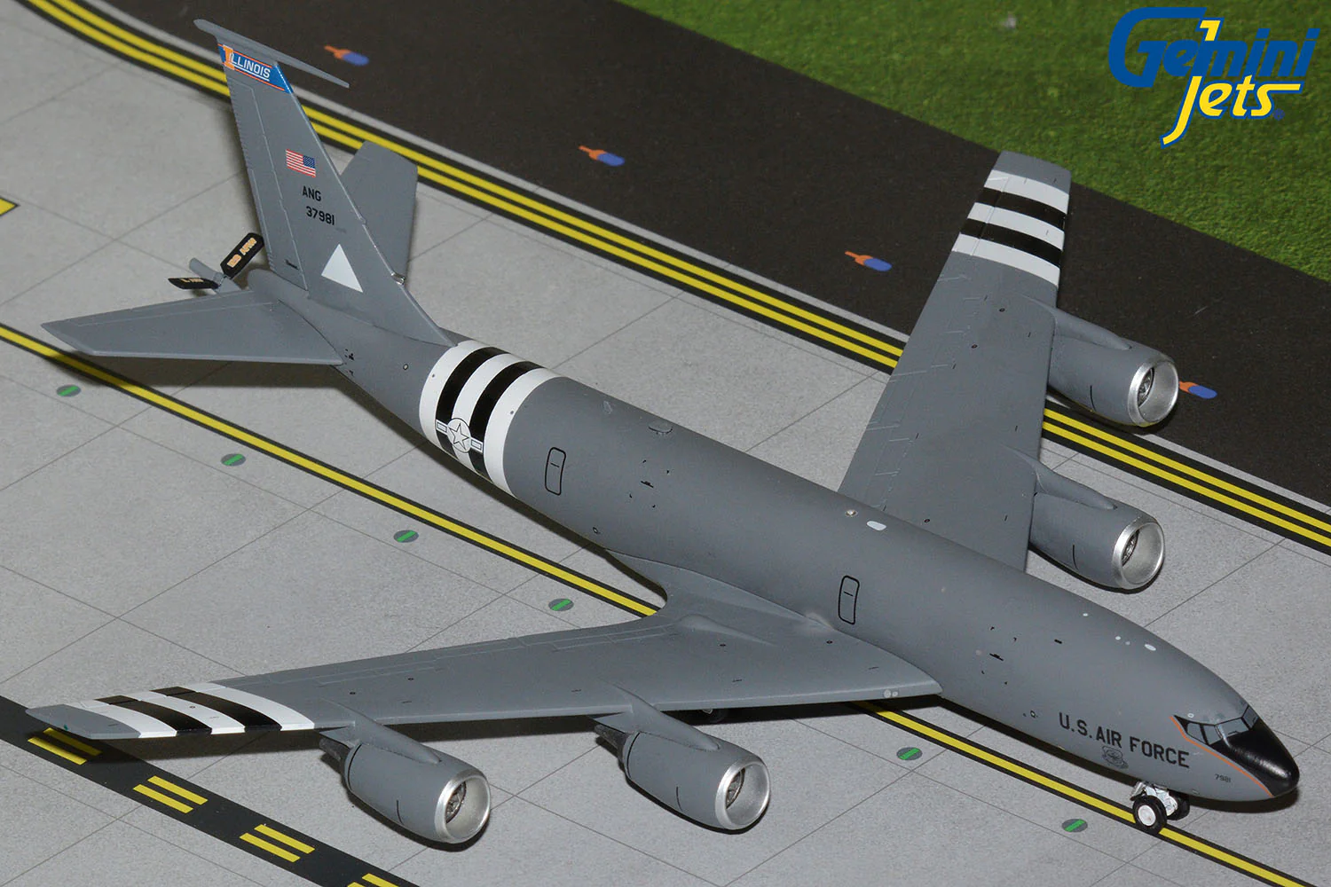 Gemin200 U.S. Air Force Boeing KC-135R Stratotanker (Illinois ANG)