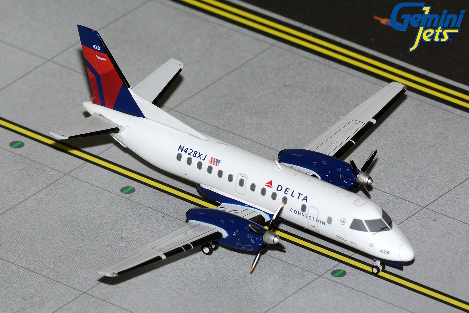 Gemini200 Delta Connection Saab 340B N428XJ