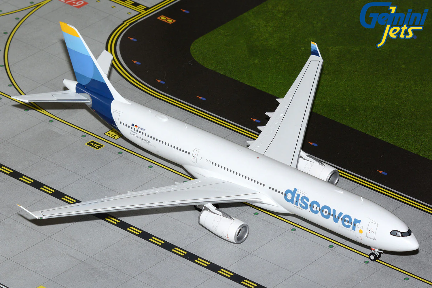 Gemini200 Discover Airlines Airbus A330-300 D-AIKK