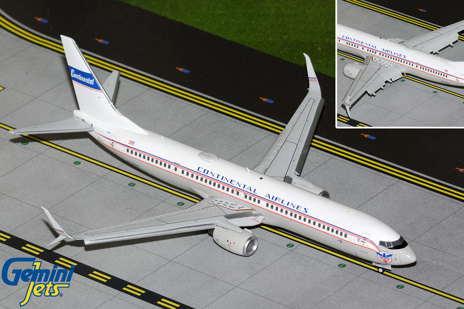 Gemini200 United Airlines Boeing 737-900ER "Continental Retro" (Flaps Down) N75435