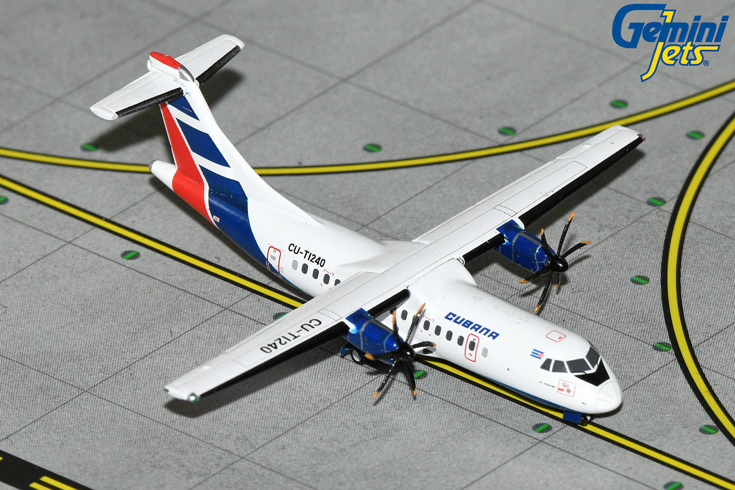 GeminiJets 1:400 Cubana de Aviacion ATR-42-500 CU-T1240