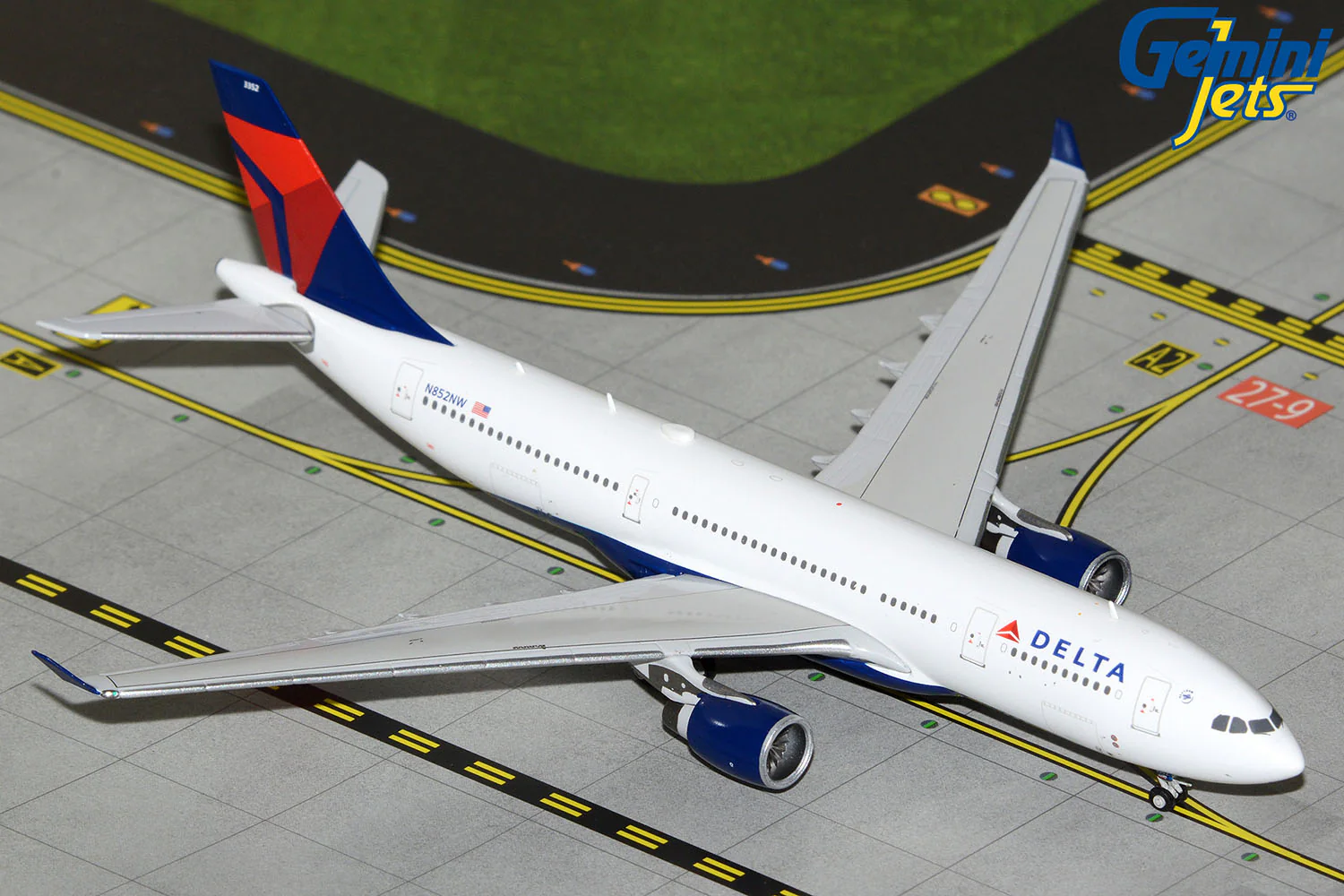GeminiJets 1:400 Delta Air Lines Airbus A330-200 N852NW